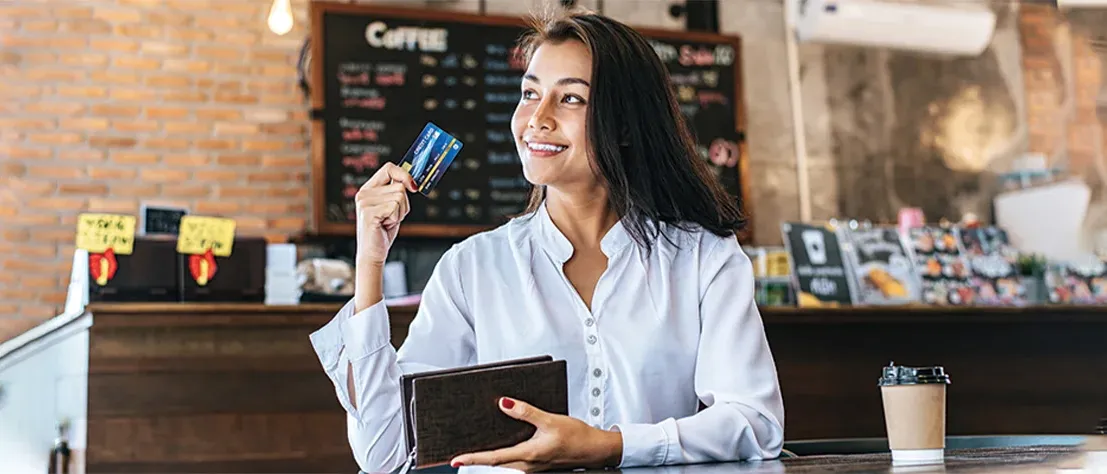 چطور کارت بانکی بگیریم؟ گام به گام از انتخاب بانک تا دریافت کارت